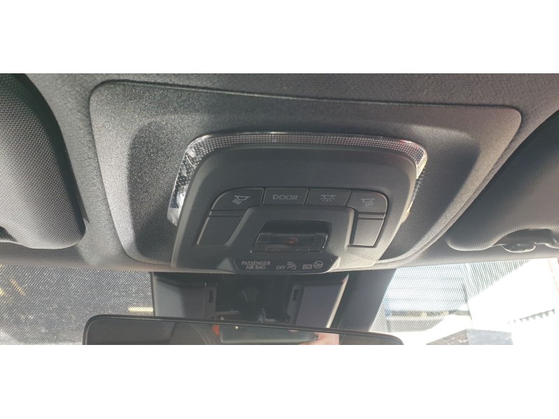 Recambio de luz interior para toyota corolla (e21) hybrid style referencia OEM IAM 8126002A60C0  