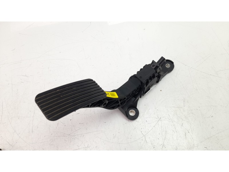 Recambio de potenciometro pedal para kia stonic (ybcuv) 1.0 tgdi cat referencia OEM IAM CN03043626  