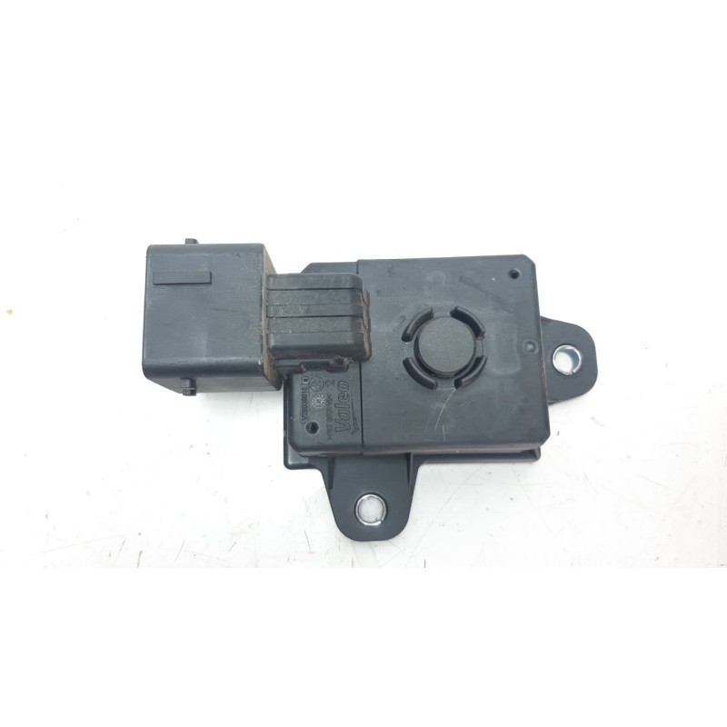 Recambio de centralita start / stop para peugeot 208 1.2 12v e-thp referencia OEM IAM 9828207680 V29113076D 