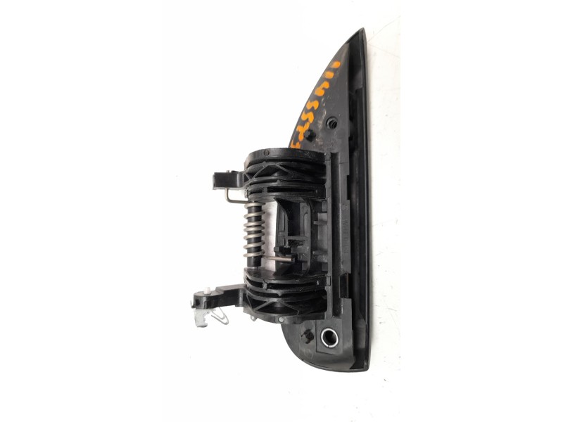 Recambio de maneta exterior trasera izquierda para dacia sandero 0.9 tce cat referencia OEM IAM 806070421R  