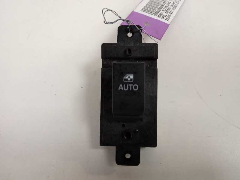 Recambio de mando elevalunas trasero derecho para opel antara selective referencia OEM IAM 202007457  