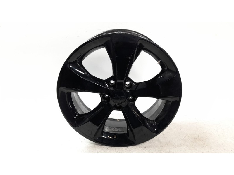 Recambio de llanta para jeep cherokee limited 4wd referencia OEM IAM 5XT12DX8AA  