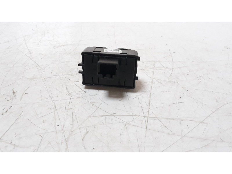 Recambio de interruptor para renault captur 0.9 energy referencia OEM IAM 254291224R  
