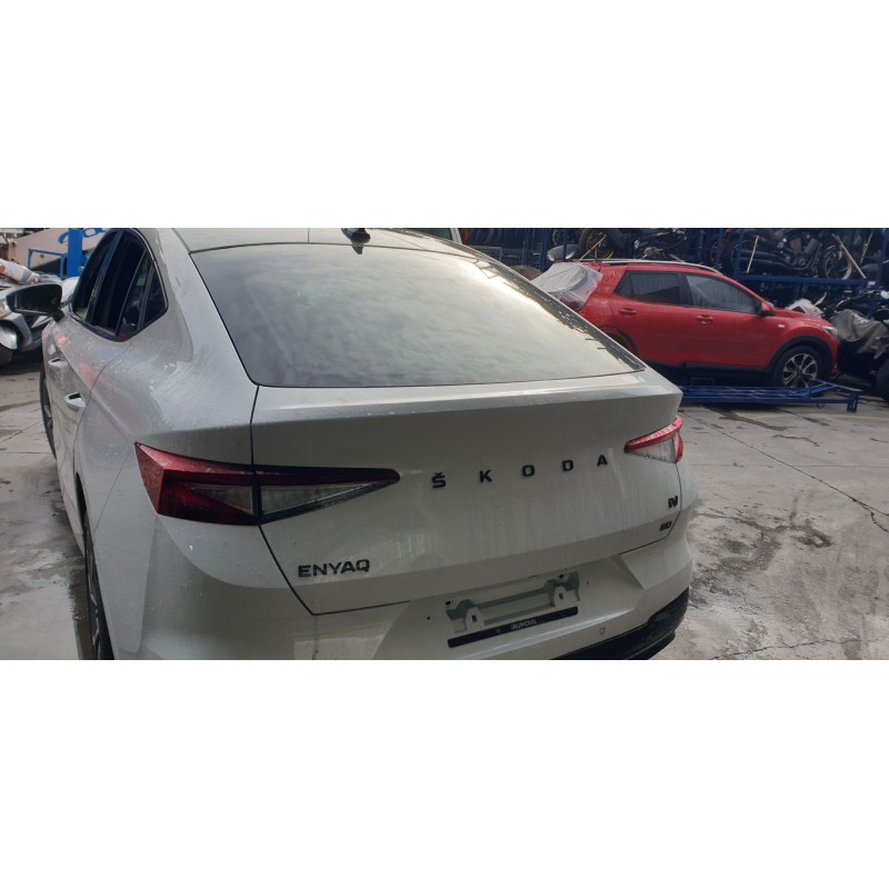 Recambio de porton trasero para skoda enyaq iv coupé (5ac) 80 sportline referencia OEM IAM 5LE827023A  