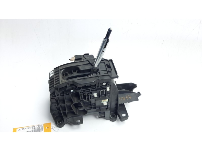 Recambio de palanca cambio para toyota c-hr hybrid advance referencia OEM IAM 75G588LHD  