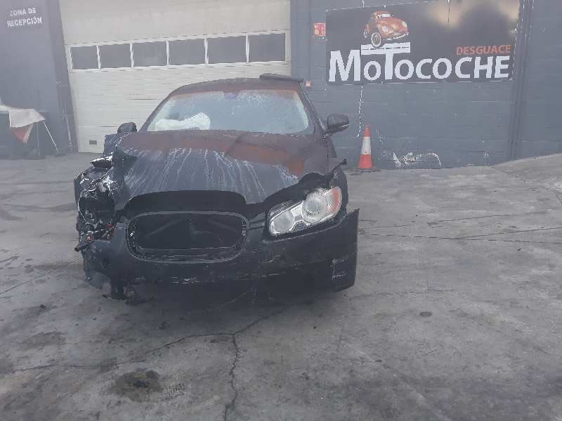 jaguar xf del año 2010