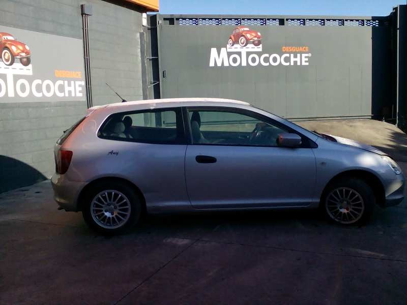 honda civic berlina 3 (ep1/2) del año 2003