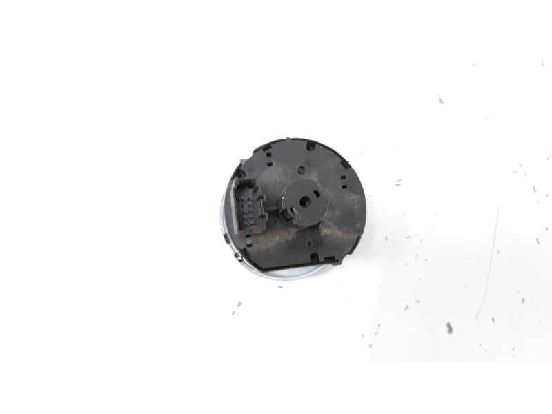 Recambio de mando luces para volkswagen tiguan 2.0 tdi referencia OEM IAM 5G0941431BD  