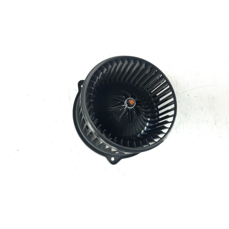 Recambio de ventilador calefaccion para kia stonic (ybcuv) 1.0 tgdi cat referencia OEM IAM 97113H8000 34386 660087KH