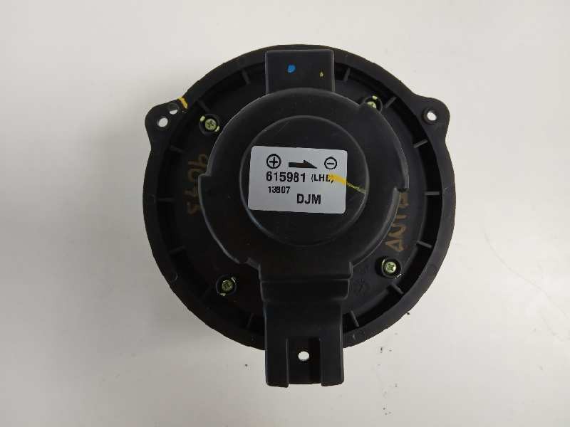 Recambio de ventilador calefaccion para opel antara selective referencia OEM IAM 615981  