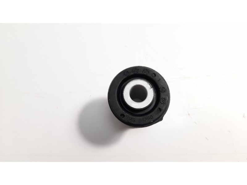 Recambio de brazo suspension inferior delantero derecho para volkswagen t4 transporter/furgoneta syncro (mod. 1991) referencia O