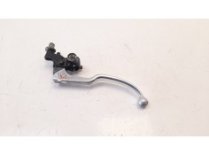 BOMBA EMBRAGUE 5750025D03000 