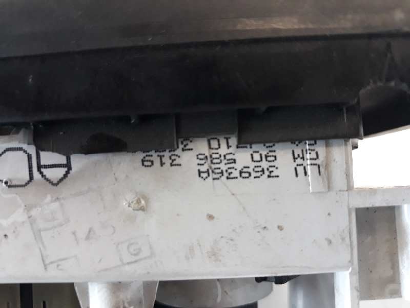 Recambio de mando calefaccion / aire acondicionado para opel vectra b berlina 2.0 dti referencia OEM IAM 90586319  
