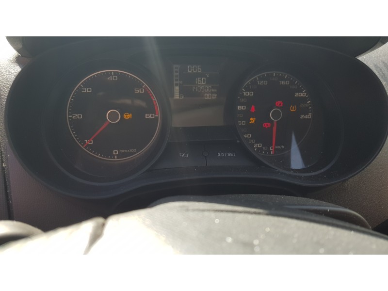 seat ibiza (6p1) del año 2014