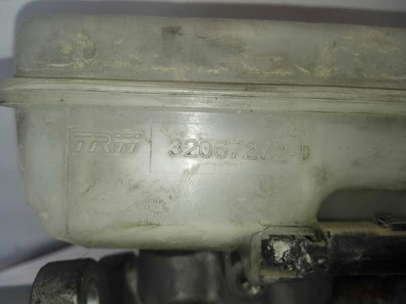 Recambio de bomba freno para smart forfour 1.1 cat referencia OEM IAM 32067272D  