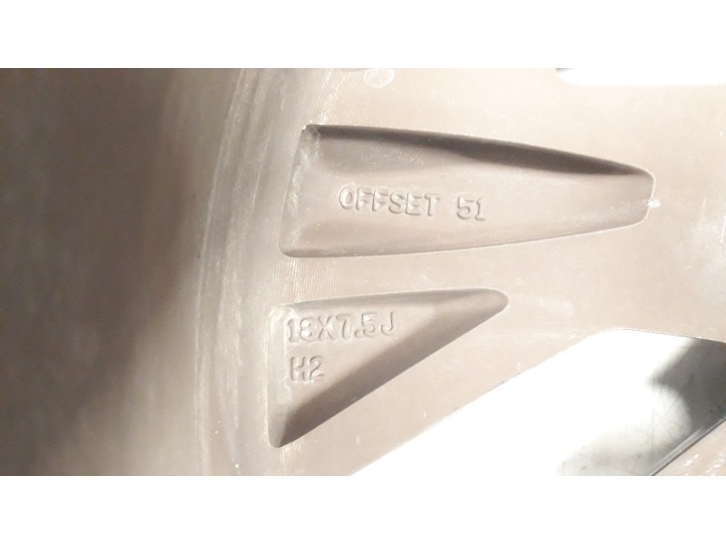 Recambio de llanta para hyundai tucson referencia OEM IAM 52910N7220 18PULGADAS 