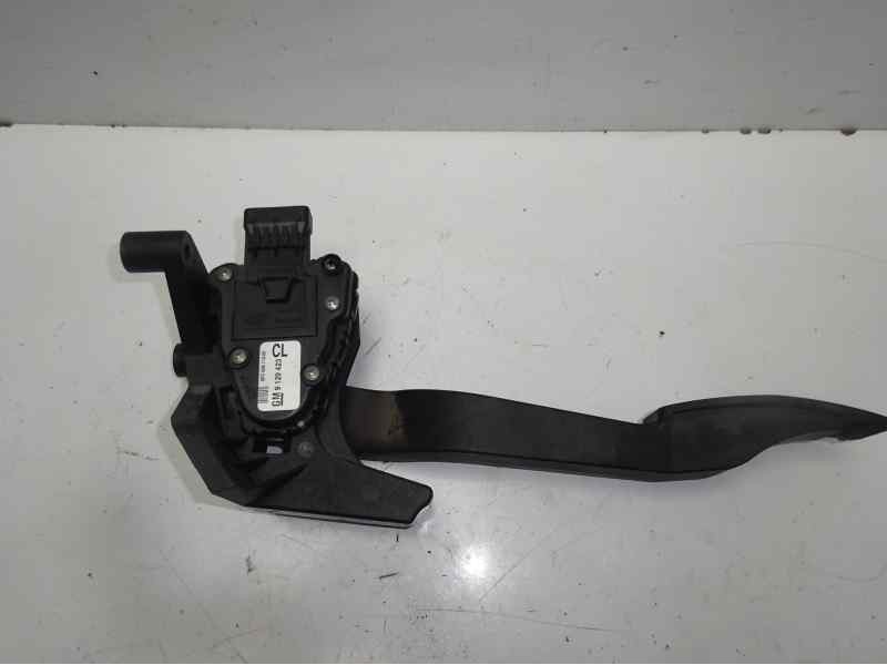 Recambio de potenciometro pedal para opel corsa c club referencia OEM IAM 9129423  