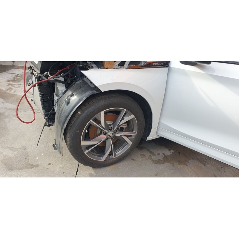 Recambio de amortiguador delantero izquierdo para skoda enyaq iv coupé (5ac) 80 sportline referencia OEM IAM 1EA413023BG  