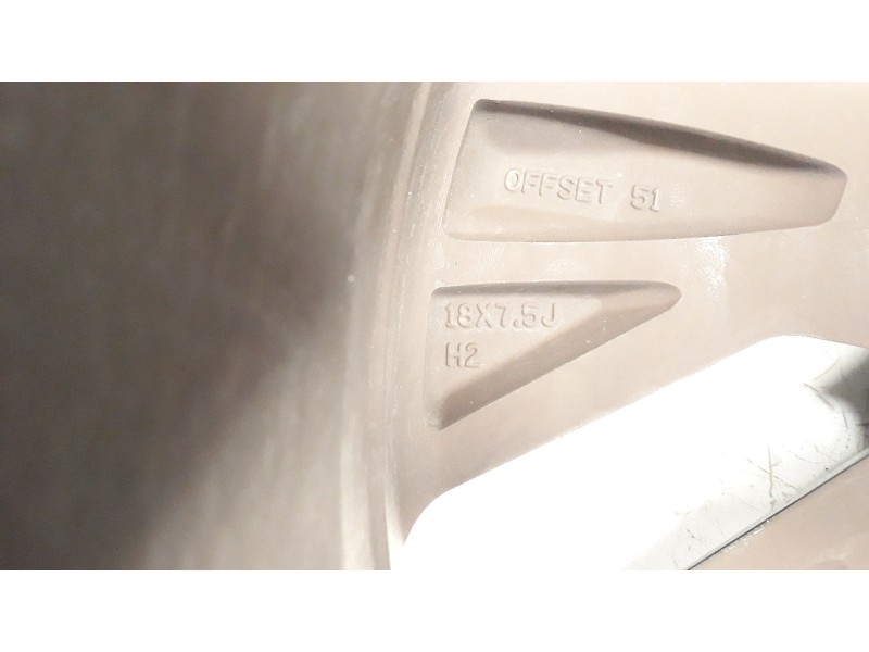 Recambio de llanta para hyundai tucson referencia OEM IAM 52910N7220 18PULGADAS 