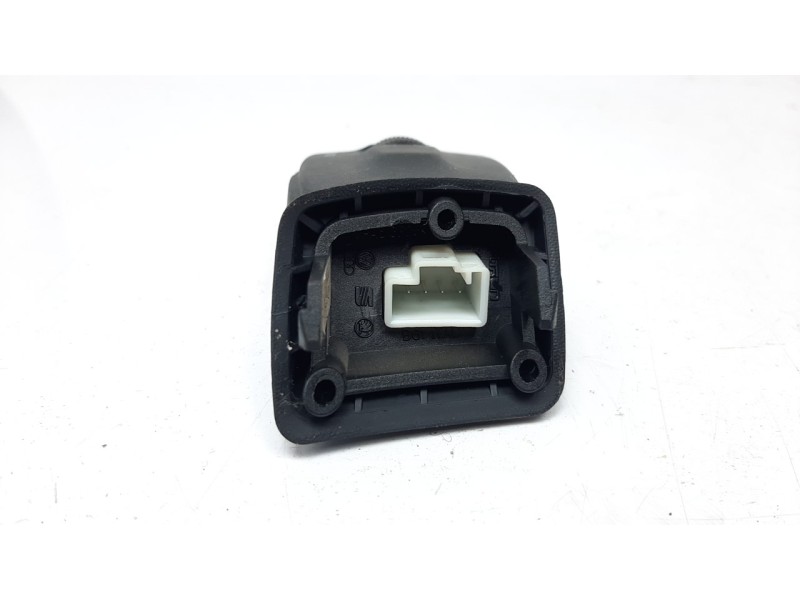 Recambio de mando volante para seat ibiza (6j5) 1.4 16v referencia OEM IAM 6J0959441A  