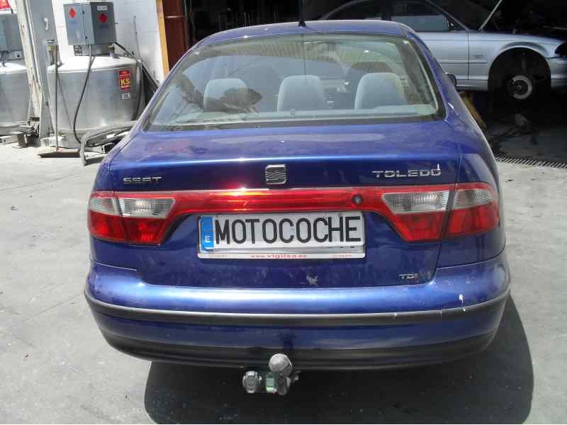 seat toledo (1m2) del año 2001