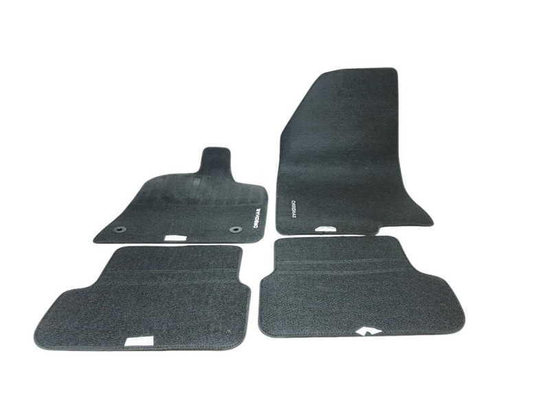 Recambio de juego alfombrillas para dacia sandero iii expression referencia OEM IAM 749026910R  