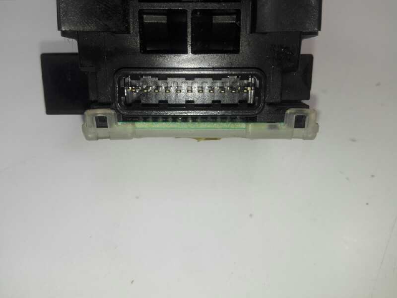 Recambio de mando intermitentes para smart forfour 1.1 cat referencia OEM IAM Z630582770  