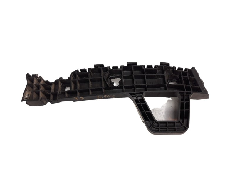 Recambio de molduras traseras para kia xceed 1.4 tgdi cat referencia OEM IAM 86615J7CA0  