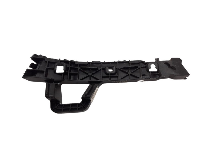 Recambio de molduras traseras para kia xceed 1.4 tgdi cat referencia OEM IAM 86615J7CA0  