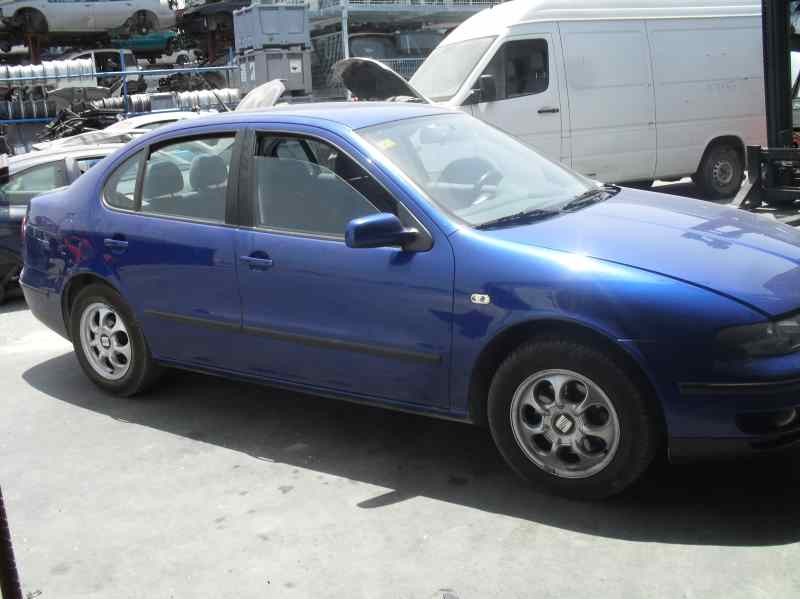 seat toledo (1m2) del año 2001