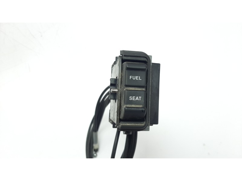Recambio de interruptor para honda forza 125 forza 125 referencia OEM IAM 35193K0BT01  