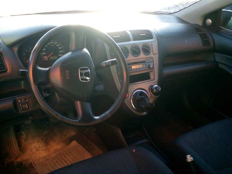 honda civic berlina 3 (ep1/2) del año 2003