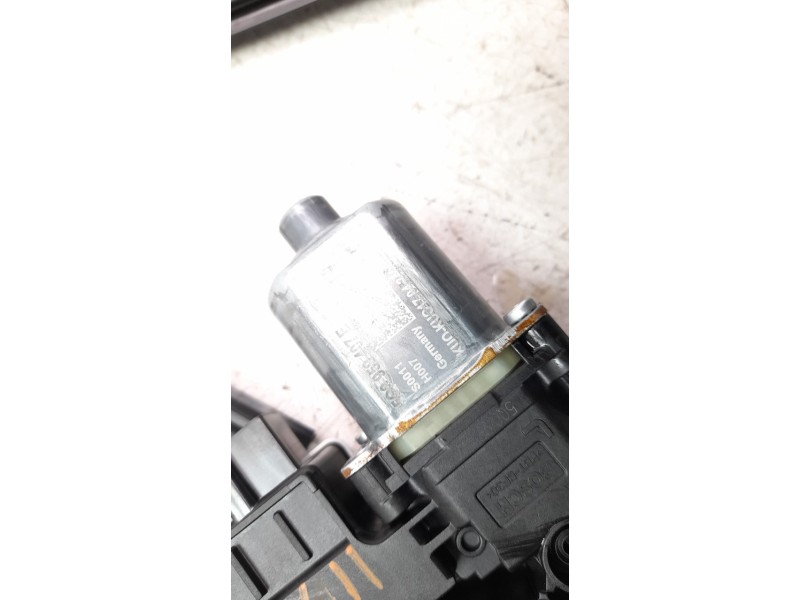 Recambio de elevalunas trasero izquierdo para seat ateca (khp) fr referencia OEM IAM 575839461A  
