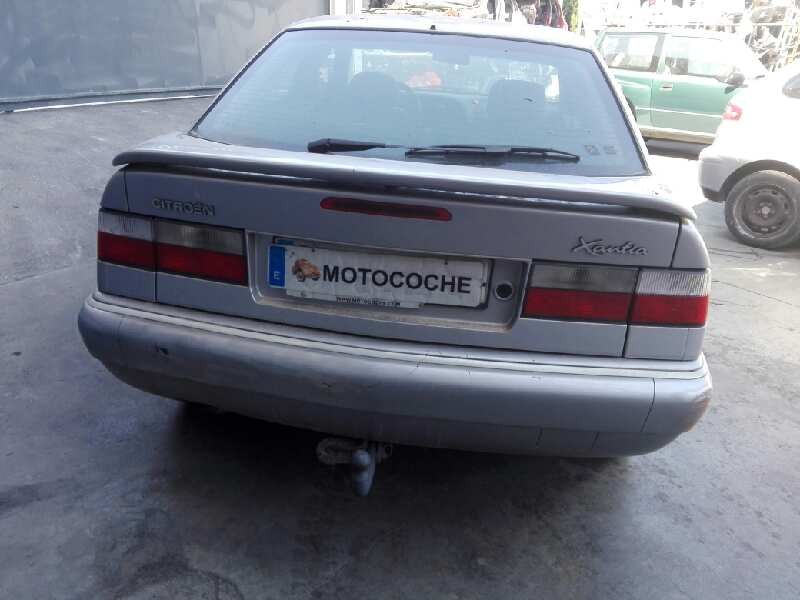 citroen xantia berlina del año 1999