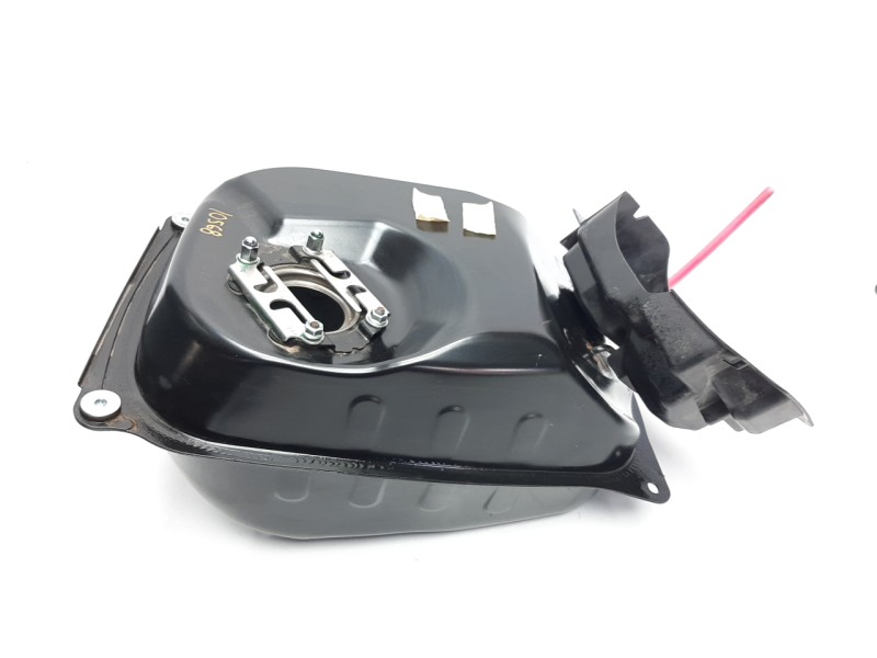 Recambio de deposito combustible para honda forza 125 forza 125 referencia OEM IAM 17510K0BT00  