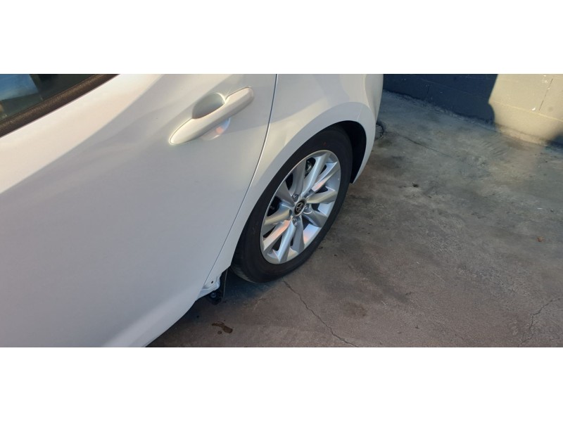 Recambio de amortiguador trasero izquierdo para toyota corolla (e21) hybrid style referencia OEM IAM 485308Z084  