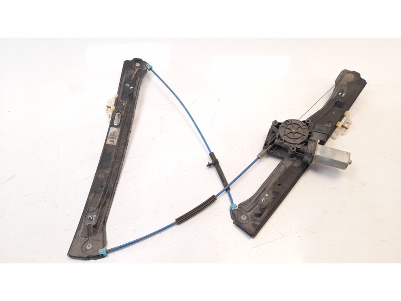 Recambio de elevalunas delantero derecho para bmw serie 3 lim. (f30) 320d referencia OEM IAM 725982410 106063316 