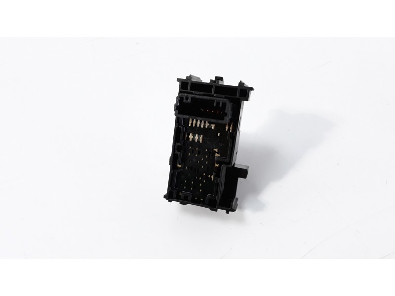 Recambio de mando elevalunas delantero derecho para toyota c-hr hybrid advance referencia OEM IAM 84810F4030  