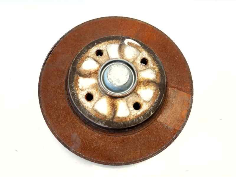 Recambio de buje para peugeot 5008 allure referencia OEM IAM 9803594080  