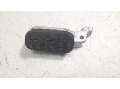 ESTRIBOS LATERALES T2083867 