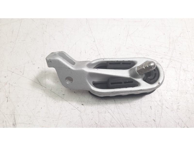 Recambio de estribos laterales para triumph tiger tiger 1200 gt pro (pv01) referencia OEM IAM T2083867  