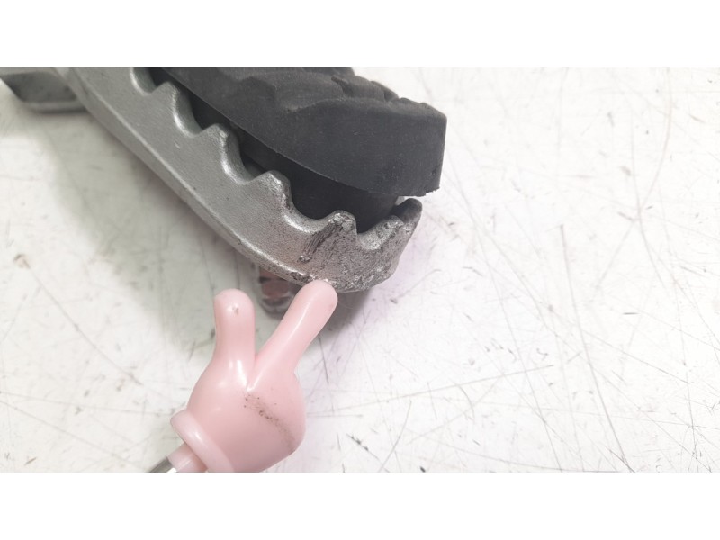 Recambio de estribos laterales para triumph tiger tiger 1200 gt pro (pv01) referencia OEM IAM T2083867  