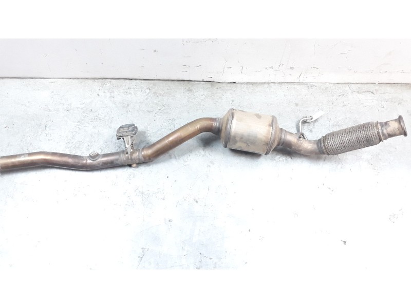 Recambio de catalizador para volkswagen t-roc 2.0 tdi referencia OEM IAM 5Q0254300RX  