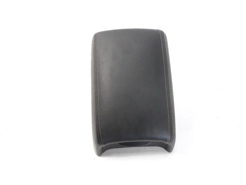 Recambio de apoyabrazos central para chevrolet malibu 2.0 diesel cat referencia OEM IAM 22909294  