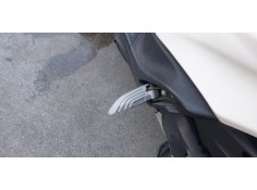 Recambio de estribo para piaggio (vespa) piaggio liberty 125 iget referencia OEM IAM 1B00178600090  