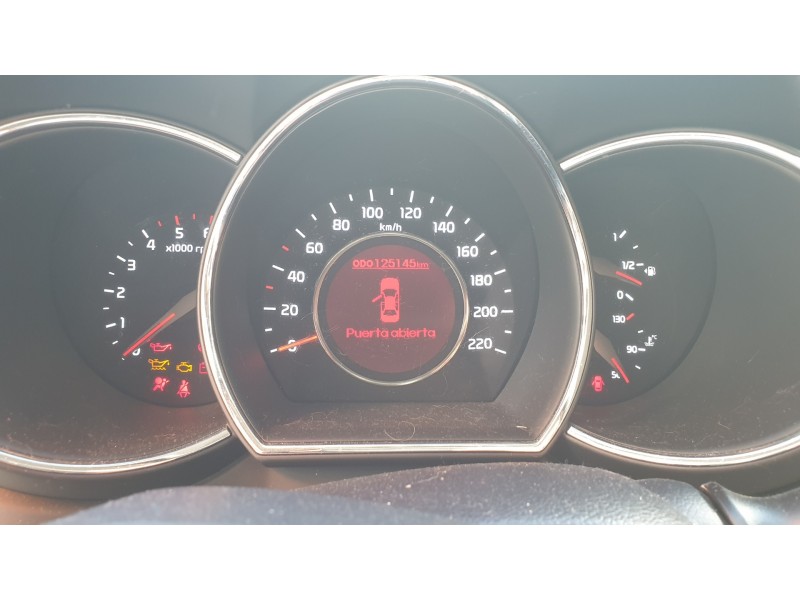 kia rio del año 2017