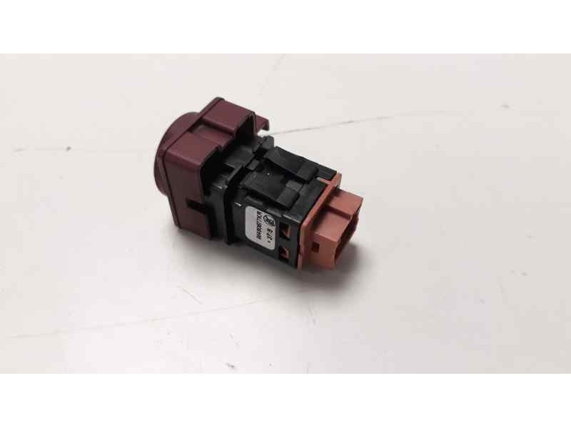 Recambio de warning para citroen c4 berlina collection referencia OEM IAM 96480877KR  