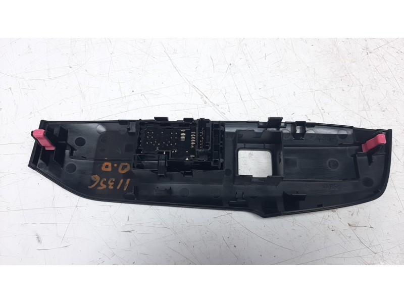 Recambio de mando elevalunas delantero derecho para lexus nx 2.5 16v cat (híbrido) referencia OEM IAM 8481078020  
