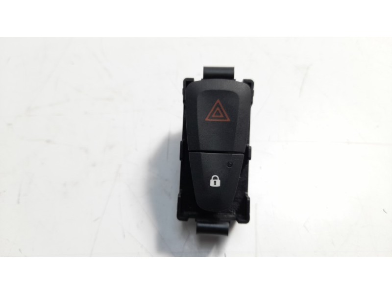 Recambio de warning para renault megane iii berlina 5 p 1.5 dci diesel fap referencia OEM IAM 252100502R IEF420017HQ 
