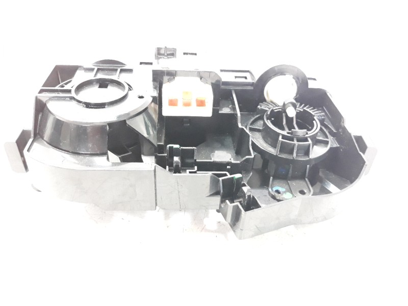 Recambio de mando calefaccion / aire acondicionado para nissan juke (f16) 1.0 12v cat referencia OEM IAM 275106PE2A  